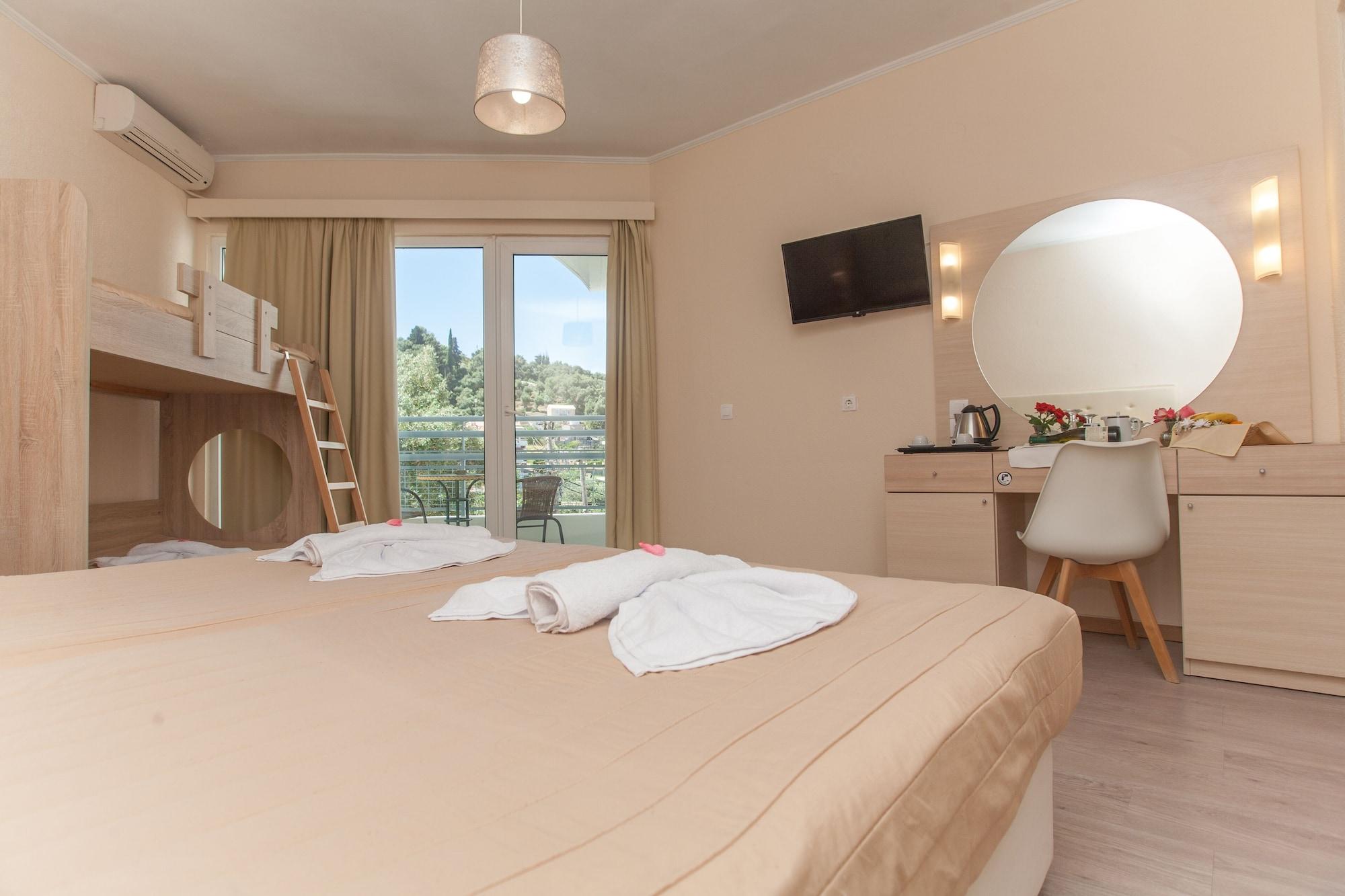 Alexandros Hotel Perama  Bagian luar foto