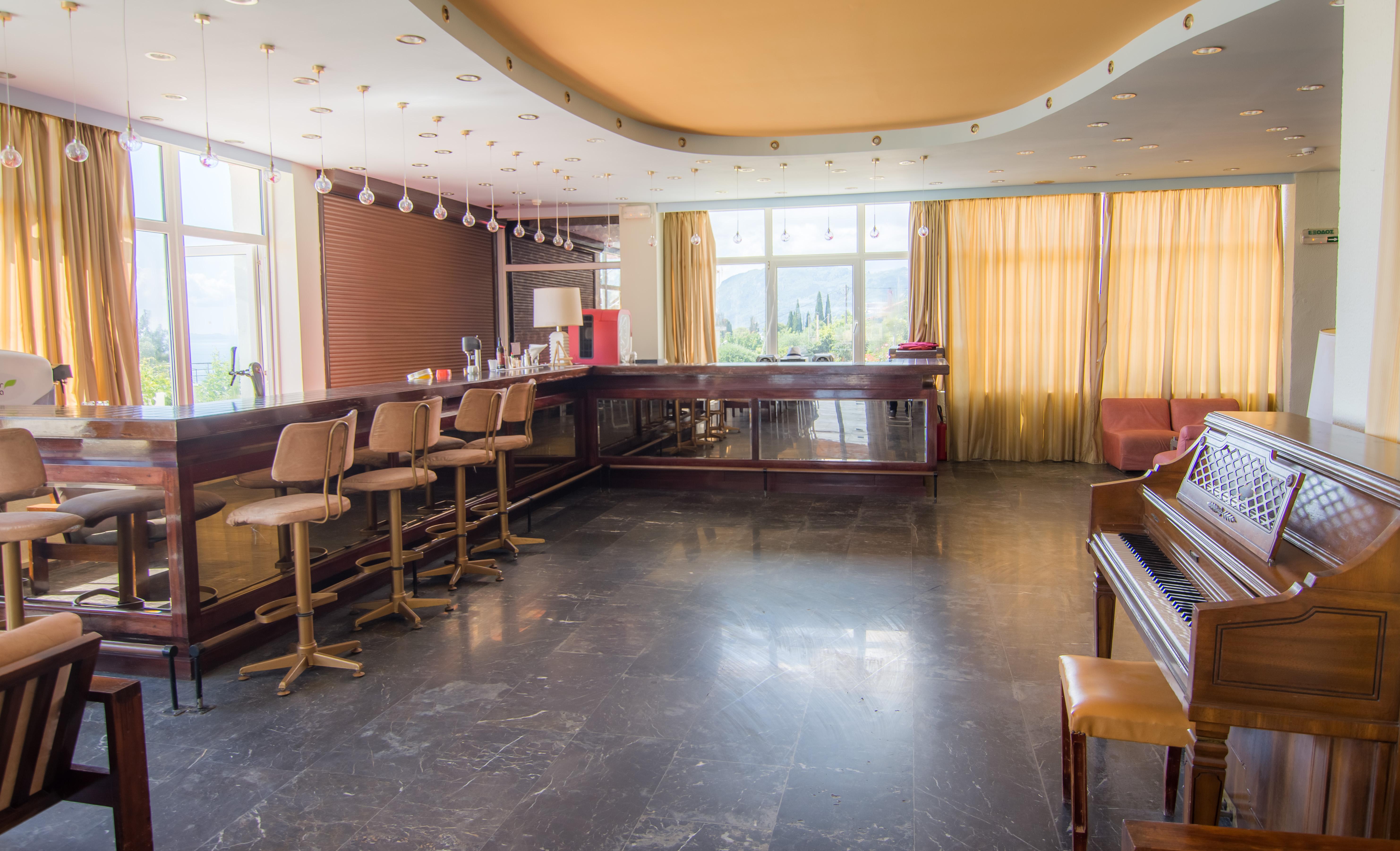 Alexandros Hotel Perama  Bagian luar foto