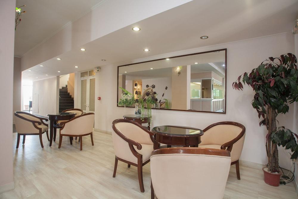 Alexandros Hotel Perama  Bagian luar foto