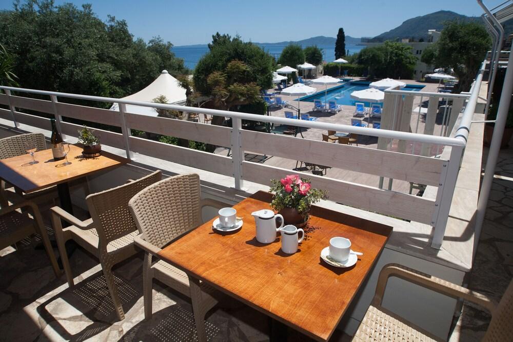Alexandros Hotel Perama  Bagian luar foto