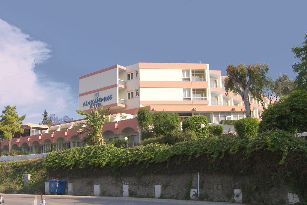 Alexandros Hotel Perama  Bagian luar foto